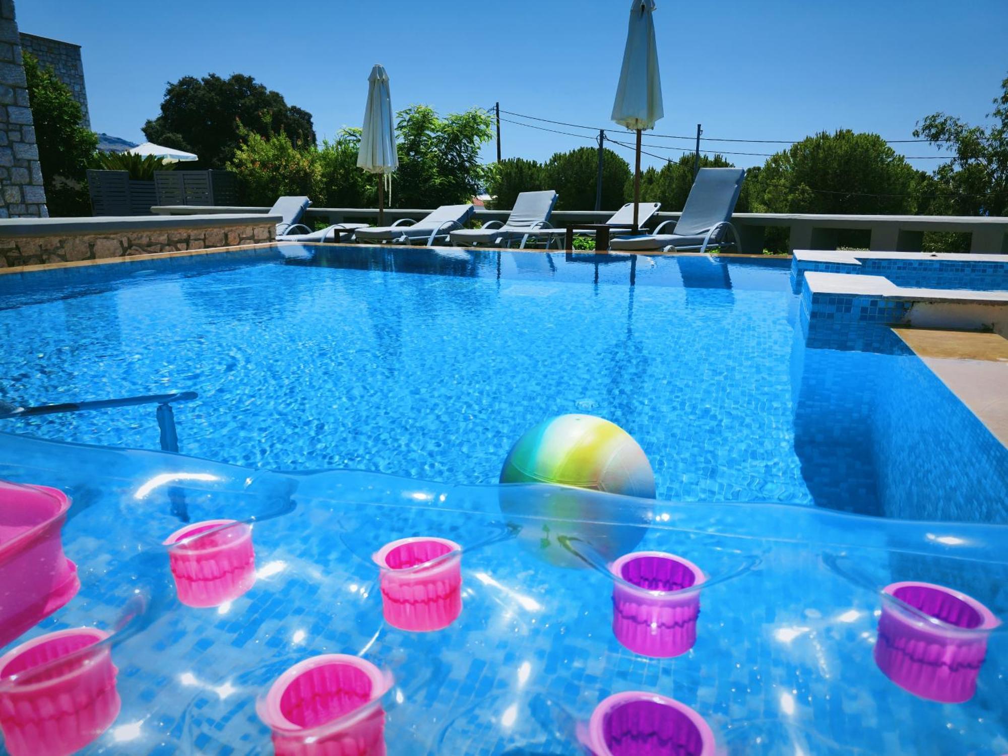 Villa Costamare - Enjoy Lazy Days On The Private Pool-Jacuzzi Pefki Exteriér fotografie